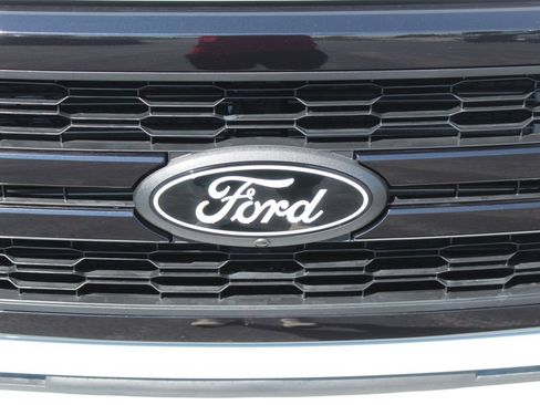 New 2026 Ford F150 Lariat w/ Equipment Group 501A Mid AWD/4WD image 9