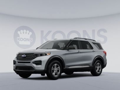 Used 2024 Ford Explorer XLT w/ Equipment Group 202A