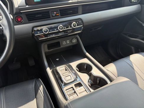 Certified 2024 Honda Pilot Elite image 16