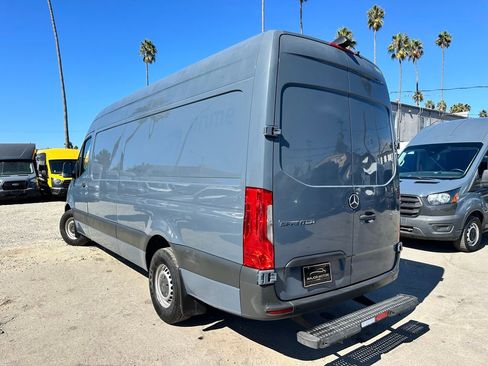 Used 2019 Mercedes-Benz Sprinter 170 image 9