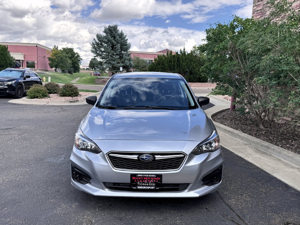 Used 2017 Subaru Impreza 2.0i AWD/4WD image 3