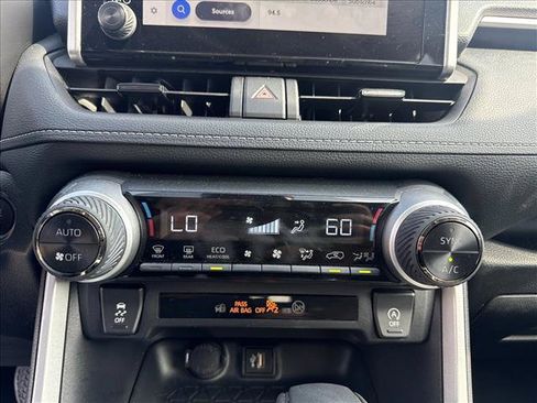 Used 2025 Toyota RAV4 XLE FWD image 12