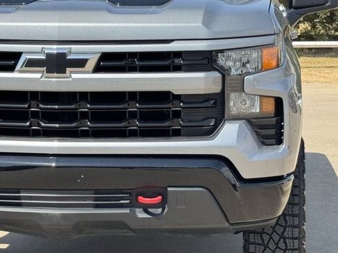 Used 2024 Chevrolet Silverado 1500 Custom Trail Boss AWD/4WD image 10