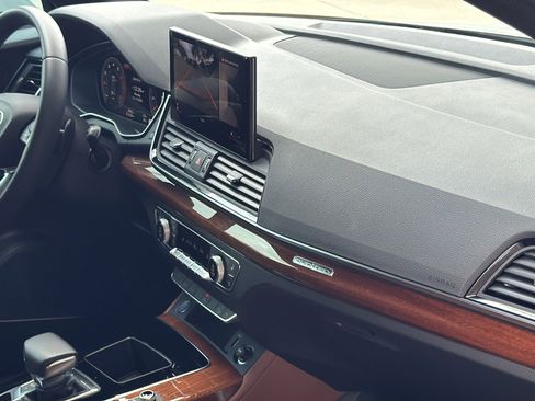 Used 2025 Audi Q5 2.0T Premium Plus image 29