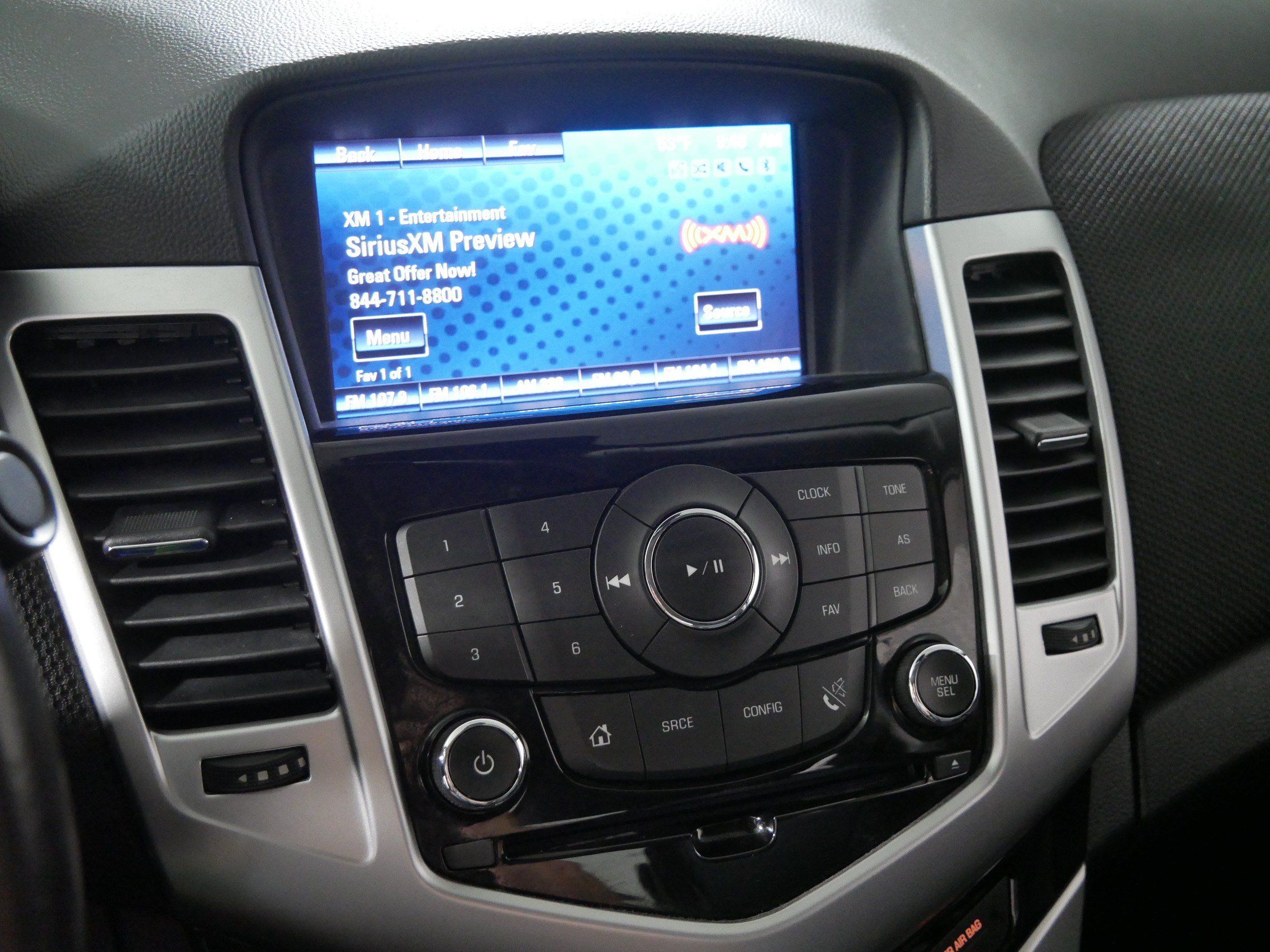 Used 2015 Chevrolet Cruze Diesel FWD image 22
