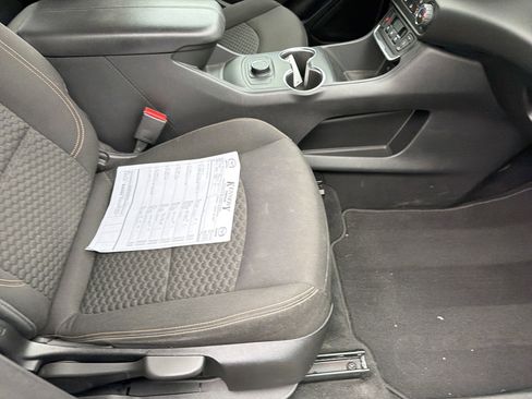 Used 2019 GMC Terrain SLE image 58