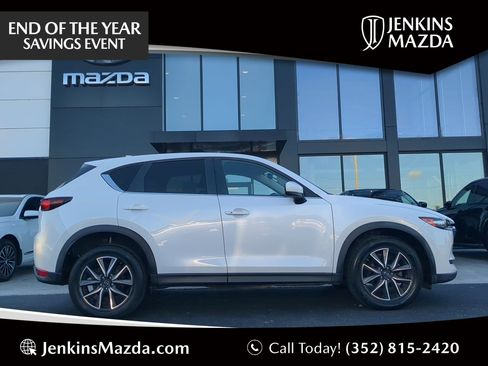 Used 2018 MAZDA CX-5 Touring image 1