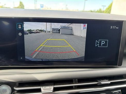 Used 2025 Hyundai Tucson SEL AWD/4WD image 28
