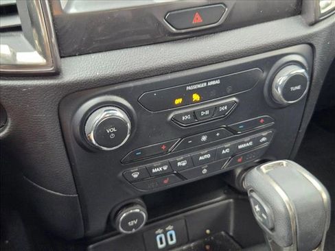 Used 2021 Ford Ranger Lariat w/ Equipment Group 501A High image 11