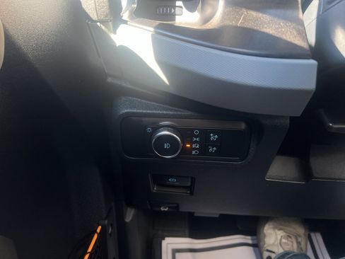 Used 2022 Ford Bronco Badlands image 25