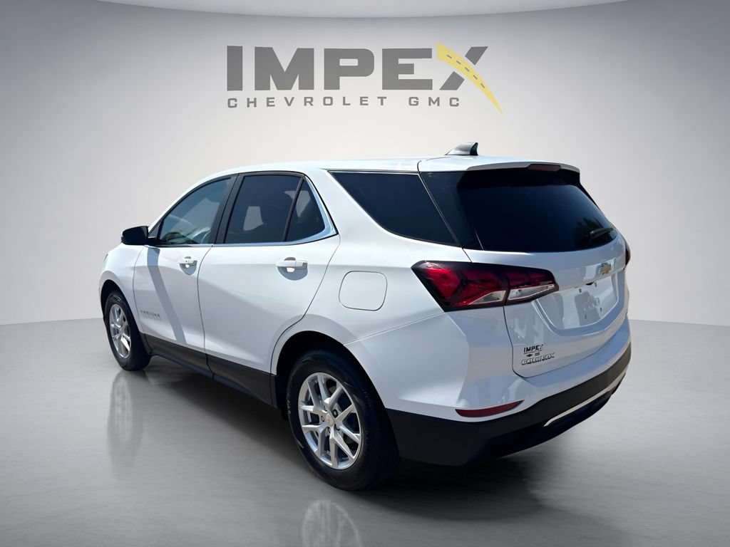 Used 2024 Chevrolet Equinox LT AWD/4WD image 3