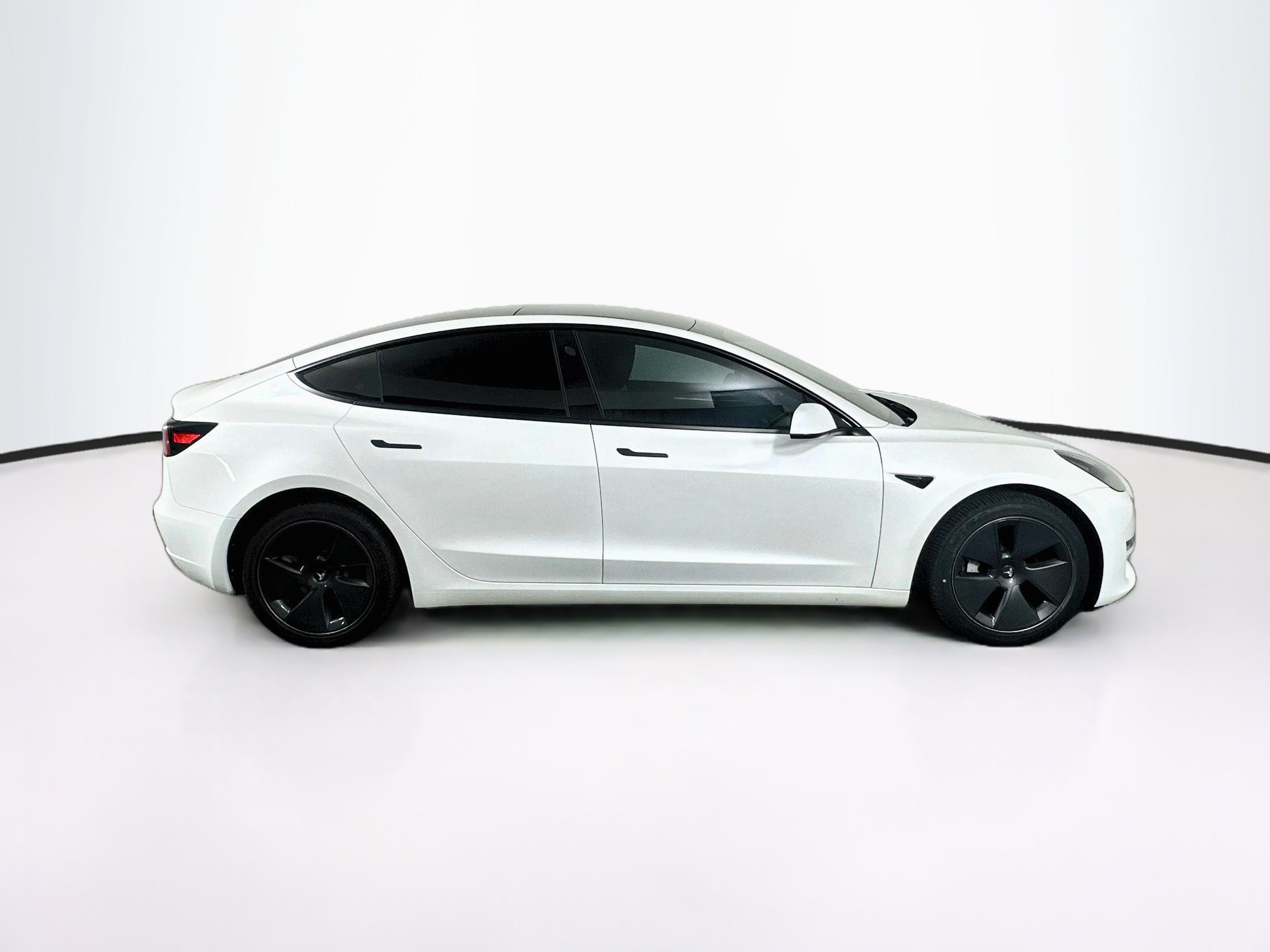 Used 2023 Tesla Model 3 Standard Range RWD image 10