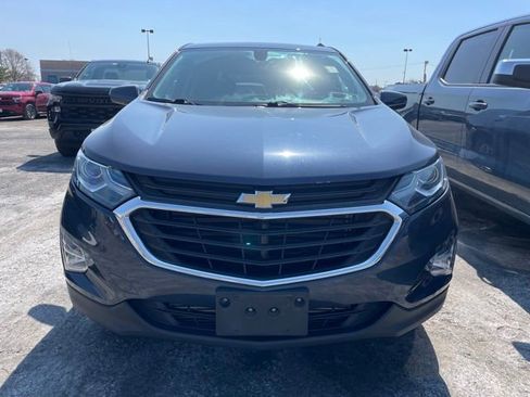 Used 2019 Chevrolet Equinox LT image 2