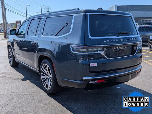 Used 2024 Jeep Grand Wagoneer L Series III AWD/4WD image 6