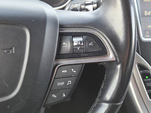 Used 2020 Lincoln Nautilus Premier w/ Equipment Group 101A image 30