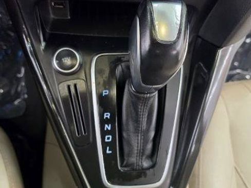 Used 2016 Ford Focus Electric Hatchback FWD image 21