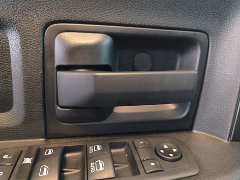 Used 2020 RAM 2500 Tradesman image 9