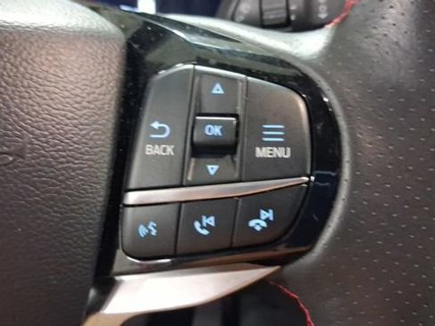 Used 2025 Ford Explorer ST-Line AWD/4WD image 32