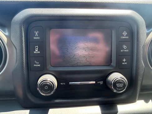 Used 2019 Jeep Wrangler Unlimited Sport S AWD/4WD image 21