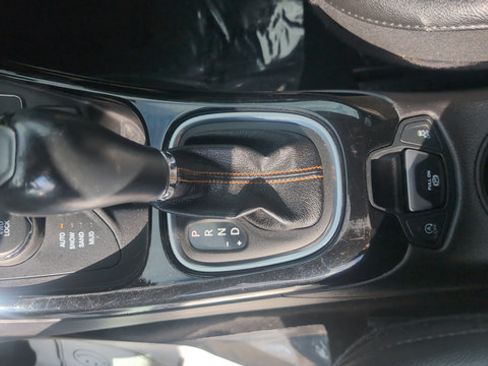 Used 2020 Jeep Compass Limited AWD/4WD image 17