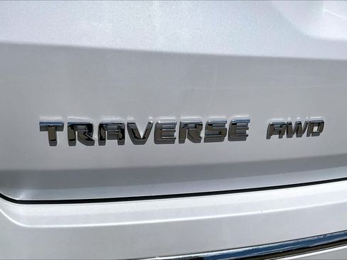 Used 2019 Chevrolet Traverse High Country AWD/4WD image 33