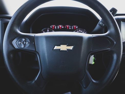 Used 2014 Chevrolet Silverado 1500 W/T RWD image 7