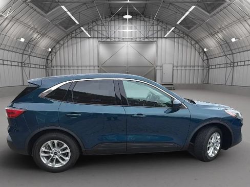 Used 2020 Ford Escape SE FWD image 6