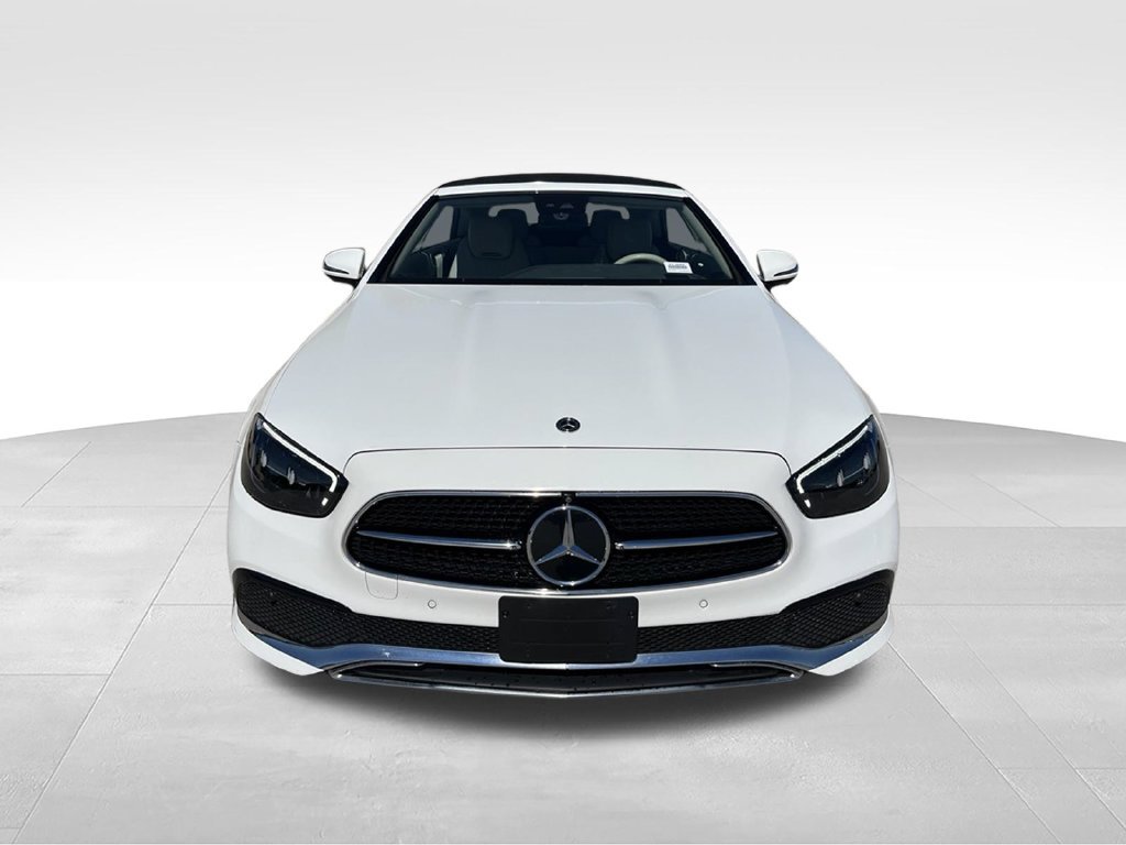 Used 2023 Mercedes-Benz E 450 Cabriolet image 3