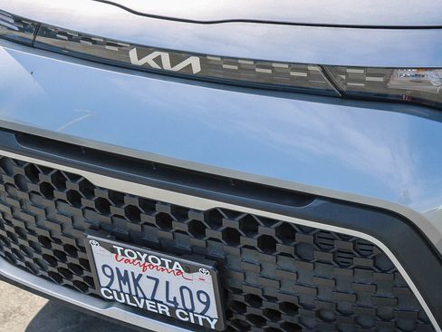 Used 2023 Kia Soul LX w/ Option Group 015 image 6