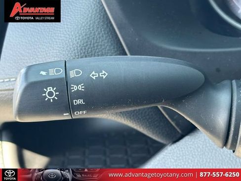 Used 2023 Toyota RAV4 LE AWD/4WD image 27