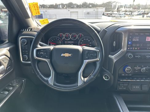 Used 2020 Chevrolet Silverado 1500 LTZ w/ LTZ Plus Package image 17