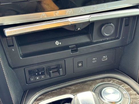 Used 2021 Nissan Armada Platinum w/ Captain's Chairs Package image 33