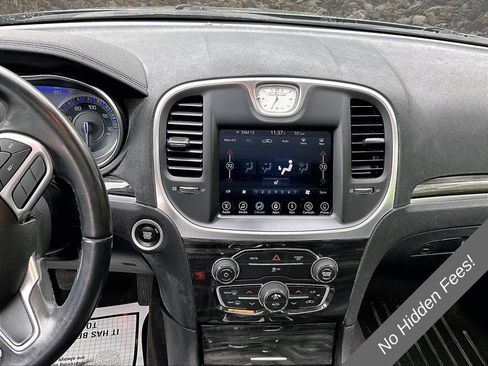 Used 2017 Chrysler 300 Limited w/ Value Package AWD/4WD image 6