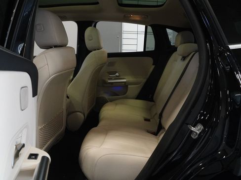 Certified 2023 Mercedes-Benz GLA 250 4MATIC image 14