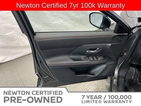Used 2026 Nissan Kicks SR w/ Cold Weather Package AWD/4WD image 36