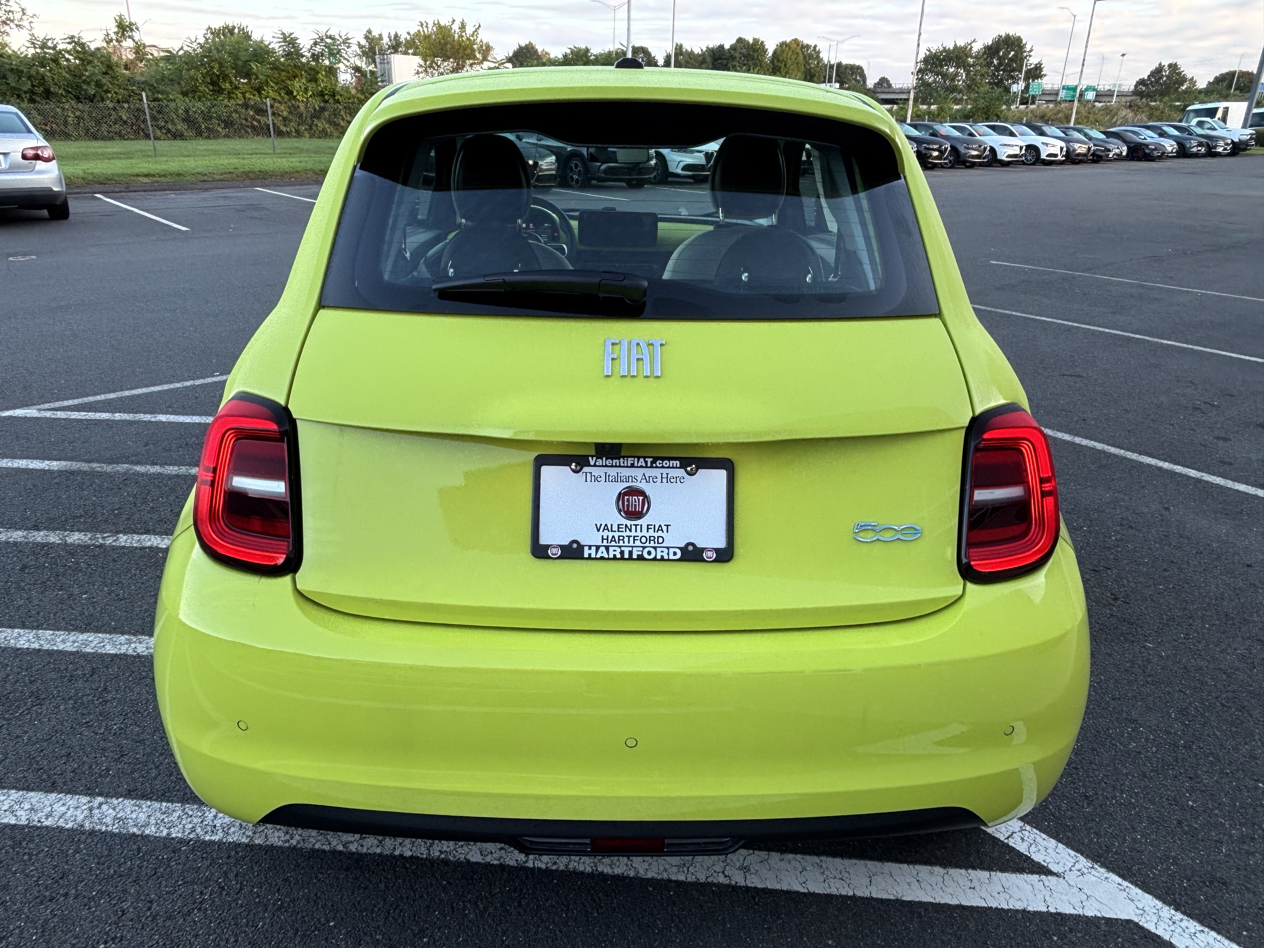 New 2026 FIAT 500 e w/ Comfort Group FWD image 5