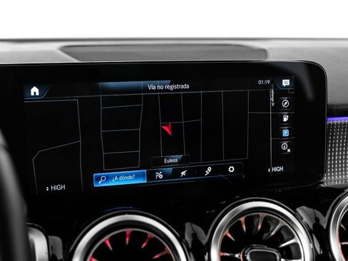 Used 2023 Mercedes-Benz EQB 250+ image 18