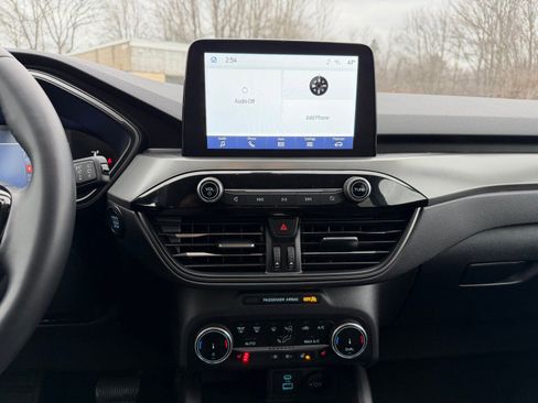 Used 2023 Ford Escape Active image 7