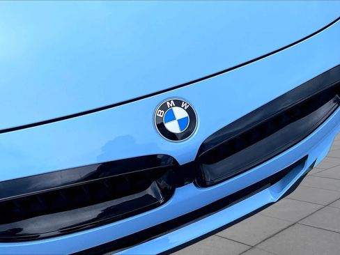 Used 2025 BMW M240i Coupe RWD image 30