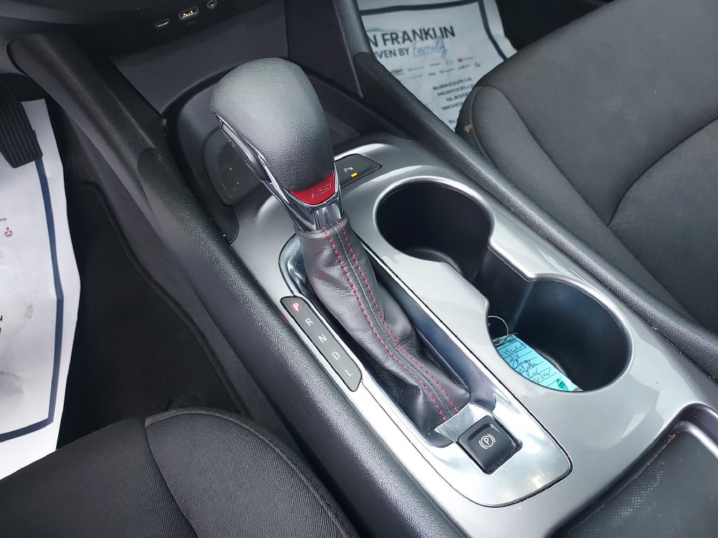 Used 2024 Chevrolet Malibu RS FWD image 26