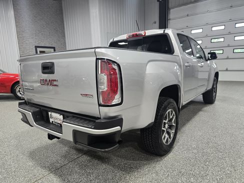 Used 2015 GMC Canyon SLE w/ All-Terrain Package AWD/4WD image 6