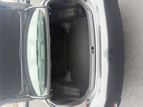 Used 2010 Toyota Corolla image 6