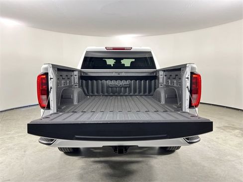 Used 2026 GMC Sierra 1500 Elevation image 26