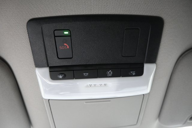 Used 2024 Nissan Pathfinder SV FWD image 16
