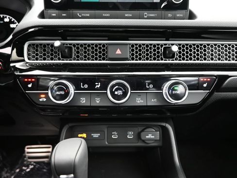 Used 2025 Honda Civic Sport image 30