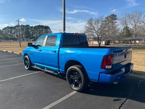 Used 2018 RAM 1500 Sport w/ Hydro Blue Sport Package image 9