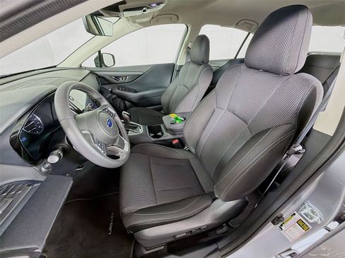Used 2025 Subaru Legacy Premium AWD/4WD image 2