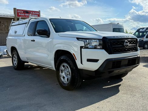 Used 2022 Nissan Frontier S RWD image 4