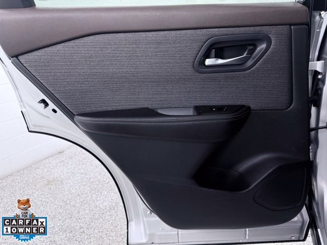 Used 2022 Nissan Rogue SV FWD image 23