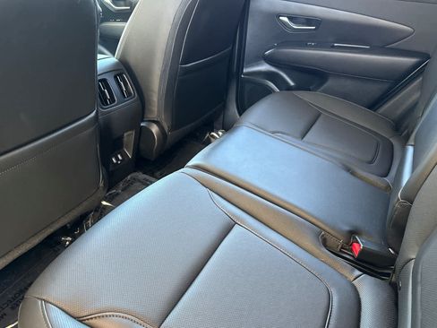 Used 2024 Hyundai Tucson SEL w/ Convenience Package FWD image 4